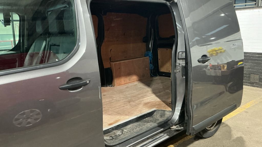 Used Peugeot Expert 2019 for sale - 77798350: Photo 5