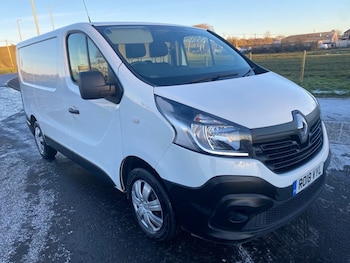Renault Trafic feature image