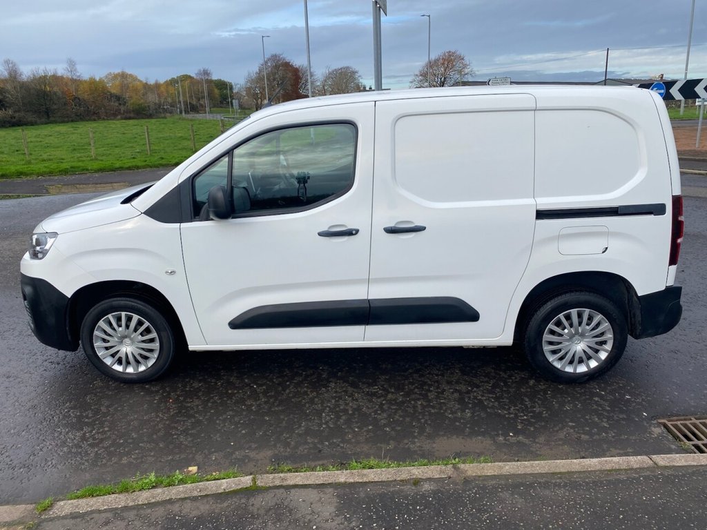 Used Citroen Berlingo 2021 for sale - 76380063: Photo 15