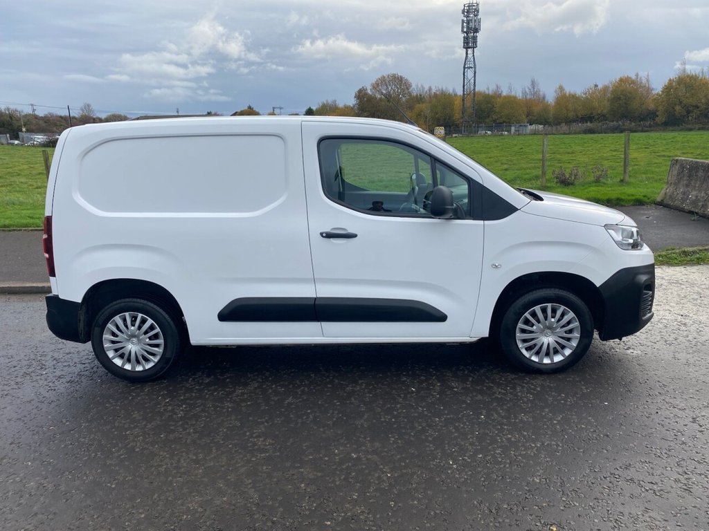 Used Citroen Berlingo 2021 for sale - 76380063: Photo 2