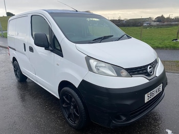Used Nissan NV200 2011 for sale - 76820723: Photo