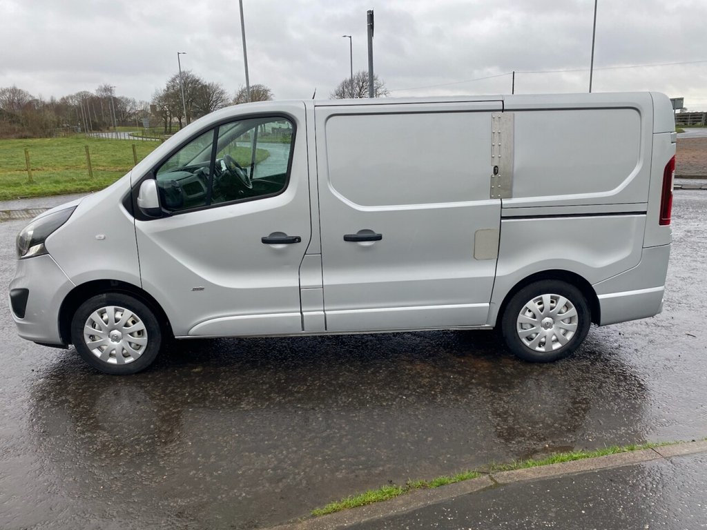 Used Vauxhall Vivaro 2016 for sale - 77498457: Photo 17