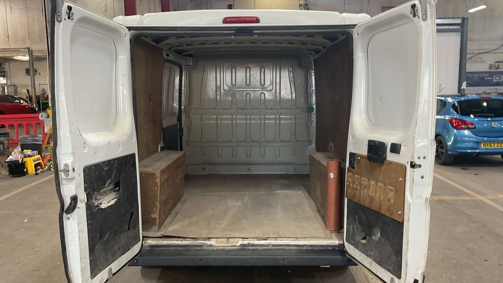 Used Peugeot Boxer 2017 for sale - 77780732: Photo 11