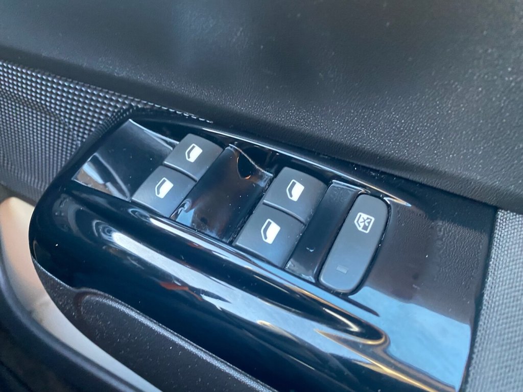 Used Citroen C3 2017 for sale - 76445723: Photo 12