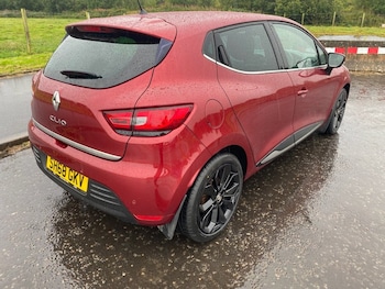 Used Renault Clio 2018 for sale - 75703711: Photo
