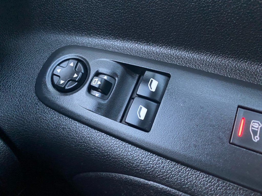 Used Vauxhall Combo 2021 for sale - 77072374: Photo 5