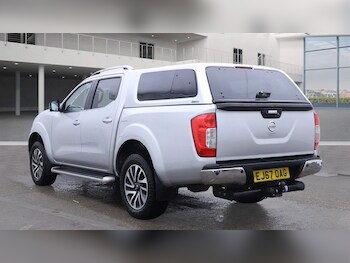Used Nissan Navara 2017 for sale - 76595913: Photo