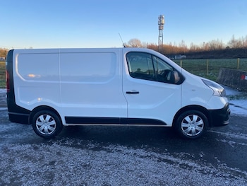 Used Renault Trafic 2018 for sale - 77121431: Photo