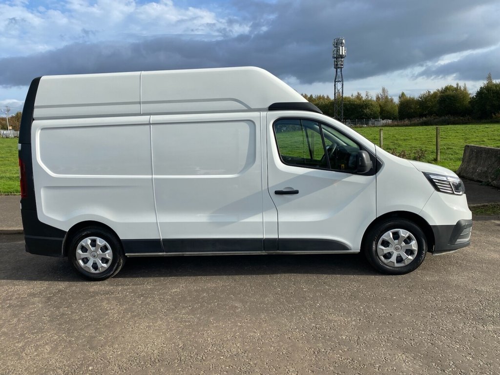 Used Renault Trafic 2023 for sale - 76132627: Photo 2