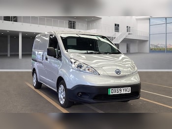 Nissan - e-NV200