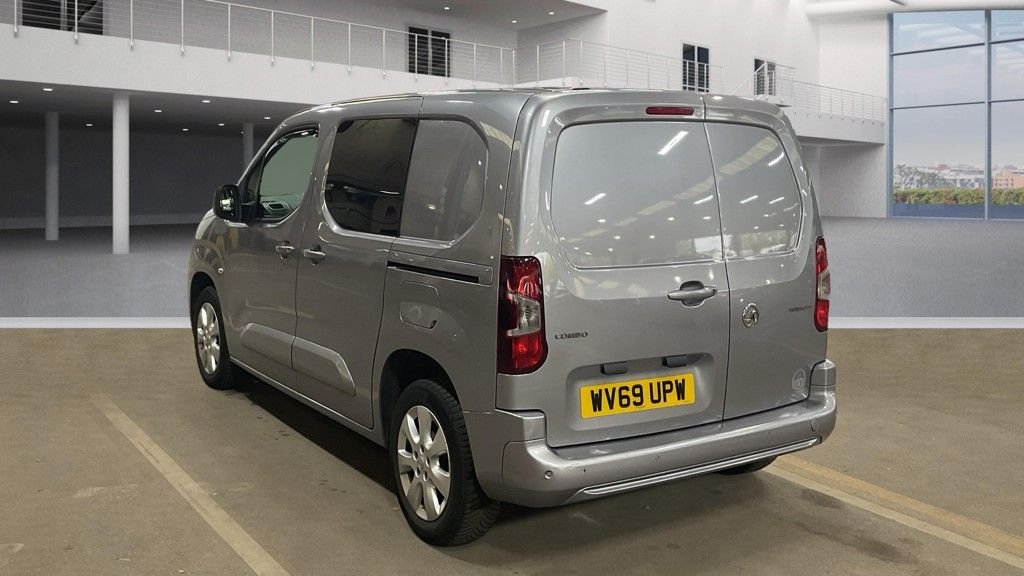 Used Vauxhall Combo 2019 for sale - 76445773: Photo 5
