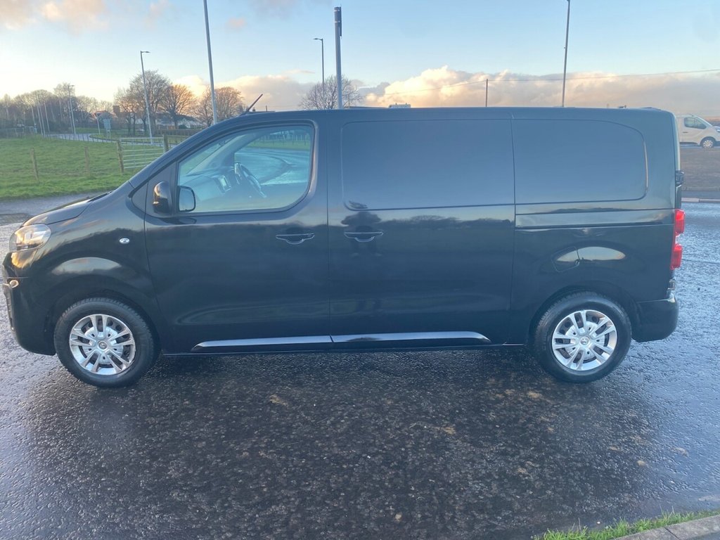 Used Vauxhall Vivaro 2020 for sale - 77199788: Photo 18