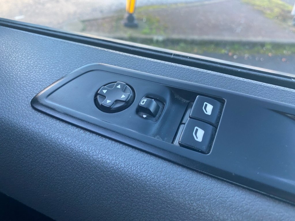 Used Vauxhall Vivaro 2020 for sale - 77199788: Photo 7