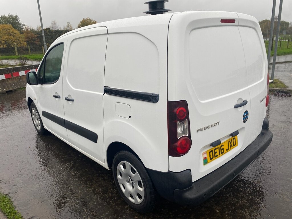 Used Peugeot Partner 2016 for sale - 77205344: Photo 17