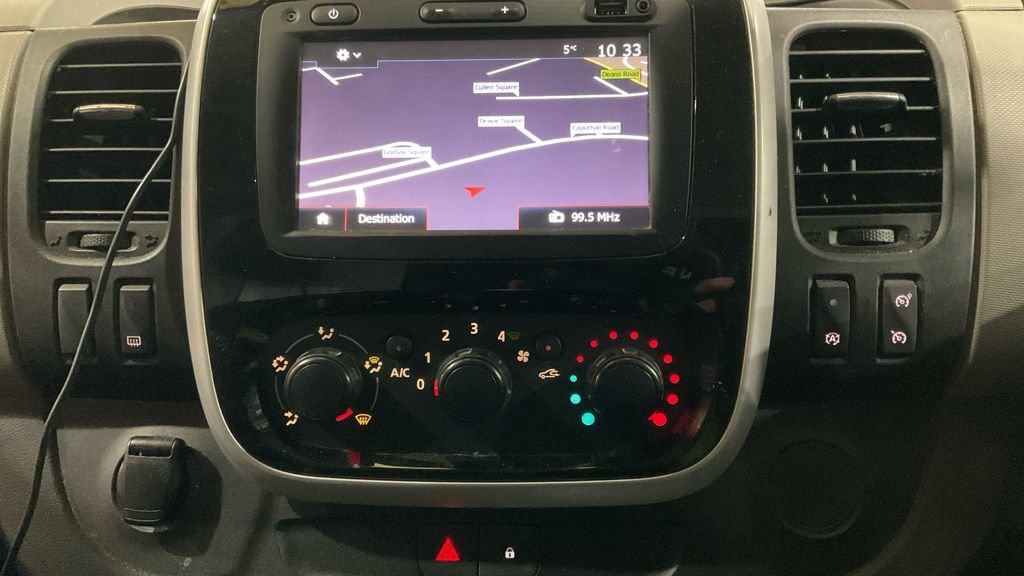 Used Renault Trafic 2019 for sale - 76758699: Photo 11