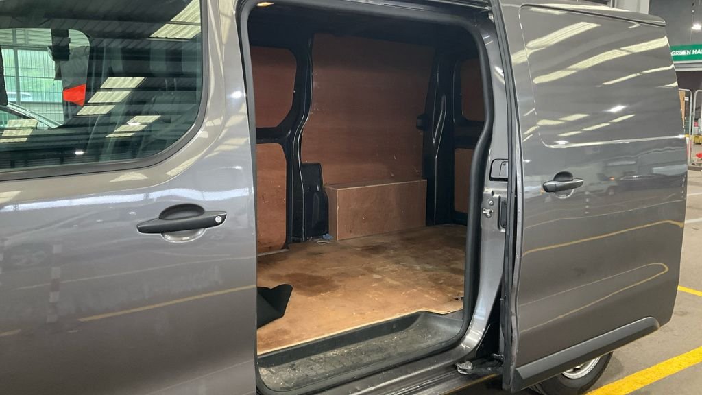 Used Citroen Dispatch 2018 for sale - 76445865: Photo 12