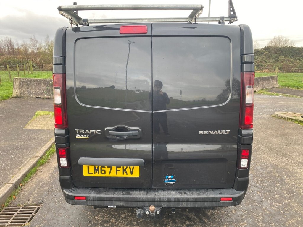 Used Renault Trafic 2018 for sale - 76642300: Photo 5