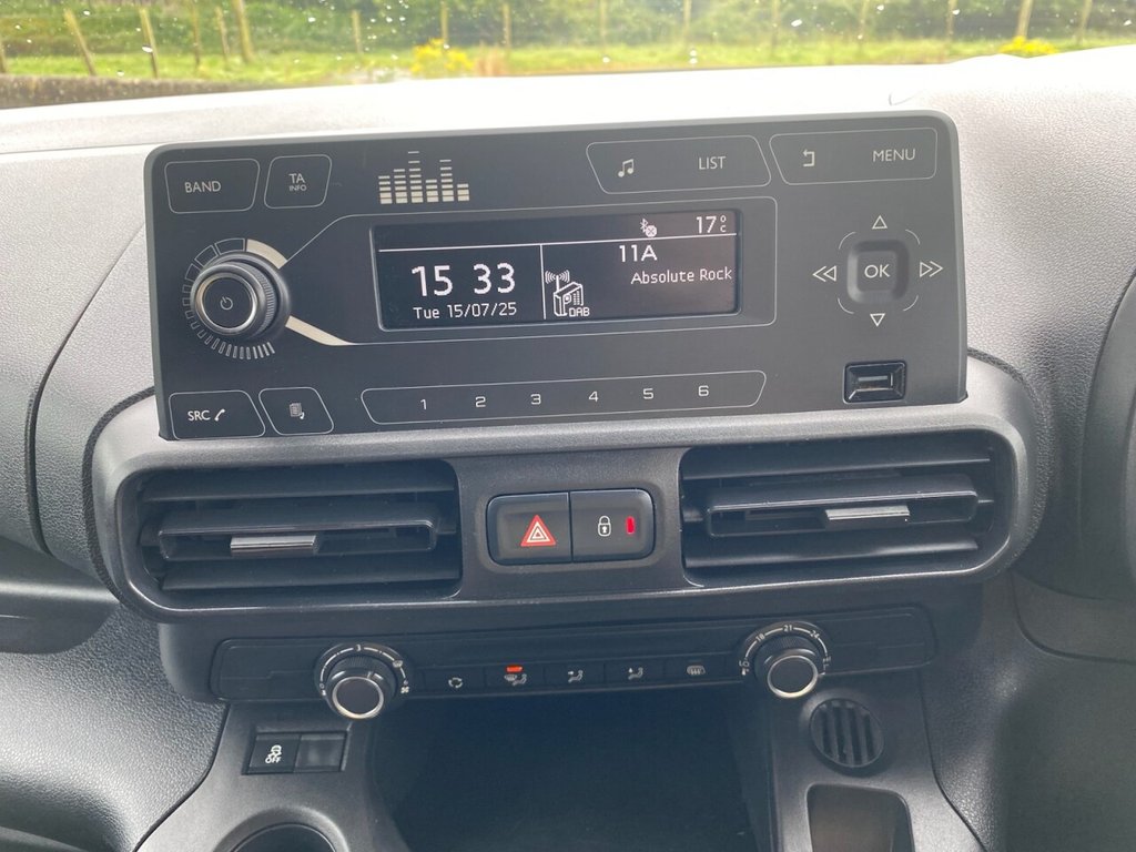 Used Vauxhall Combo 2020 for sale - 77205403: Photo 3