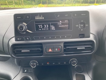 Used Vauxhall Combo 2020 for sale - 77205403: Photo