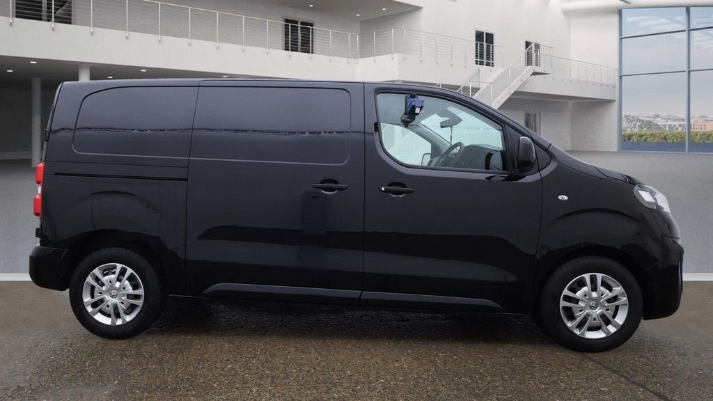 Used Vauxhall Vivaro 2020 for sale - 76724305: Photo 7