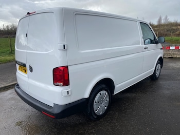 Used Volkswagen Transporter 2020 for sale - 78737775: Photo