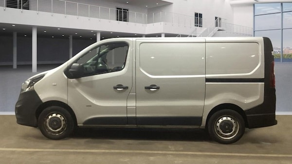 Used Vauxhall Vivaro 2015 for sale - 76228896: Photo 11