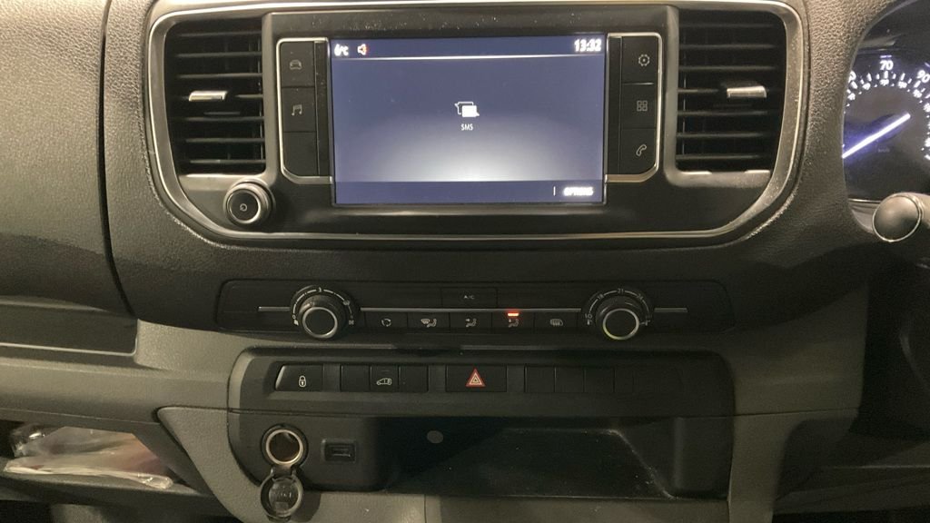 Used Vauxhall Vivaro 2021 for sale - 77563968: Photo 13