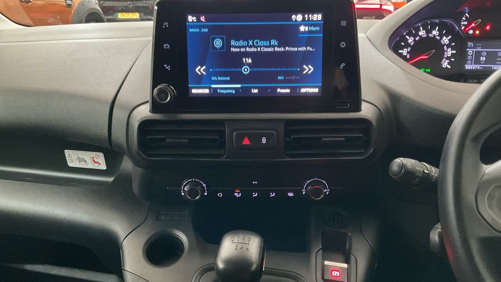 Used Peugeot Partner 2022 for sale - 77563834: Photo 14