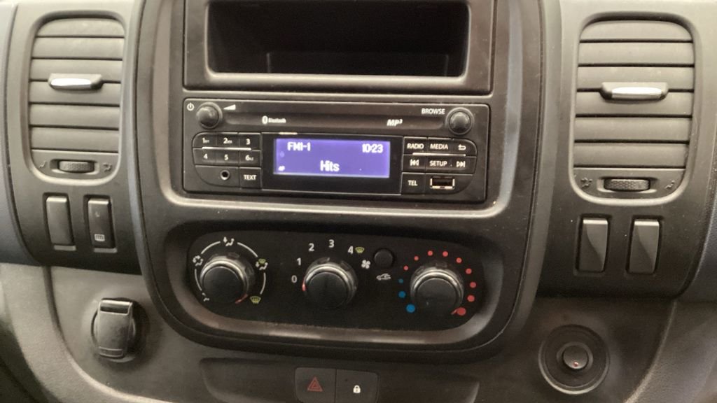 Used Vauxhall Vivaro 2018 for sale - 77748706: Photo 13