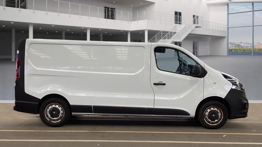 Used Vauxhall Vivaro 2018 for sale - 77748706: Photo 7