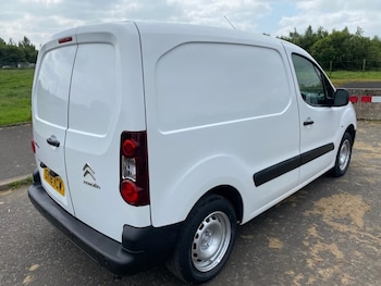 Used Citroen Berlingo 2018 for sale - 75359552: Photo