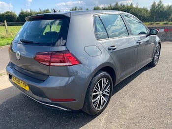 Used Volkswagen Golf 2018 for sale - 79632766: Photo