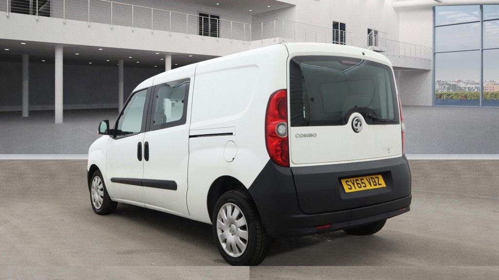 Used Vauxhall Combo 2015 for sale - 77642971: Photo 3