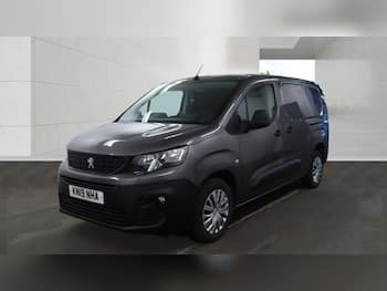 Used Peugeot Partner 2019 for sale - 79795812: Photo
