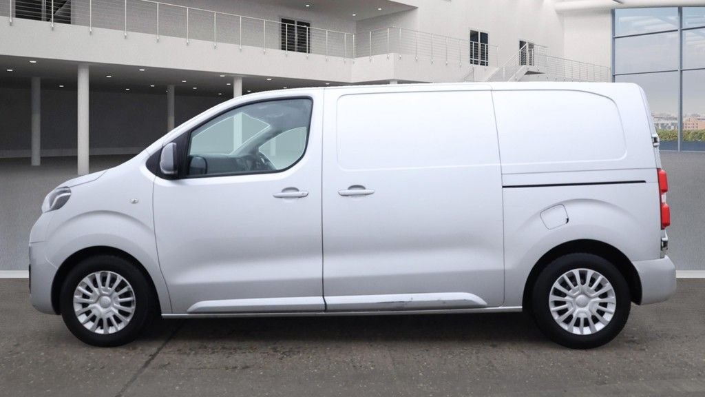 Used Toyota ProAce 2017 for sale - 76318715: Photo 11