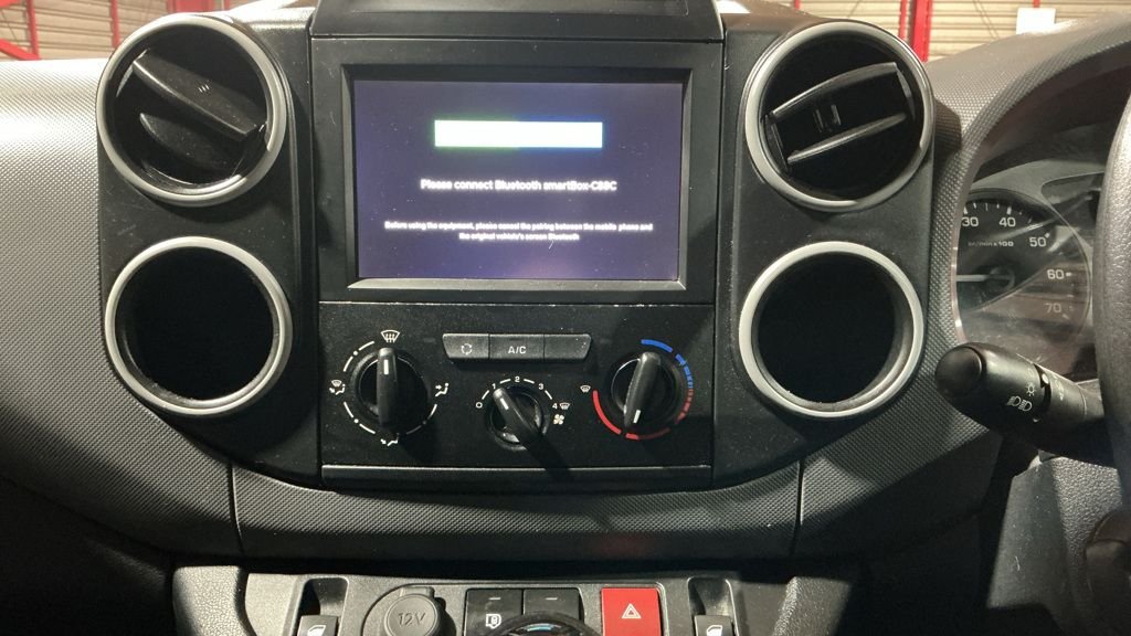 Used Peugeot Partner 2017 for sale - 77319629: Photo 13