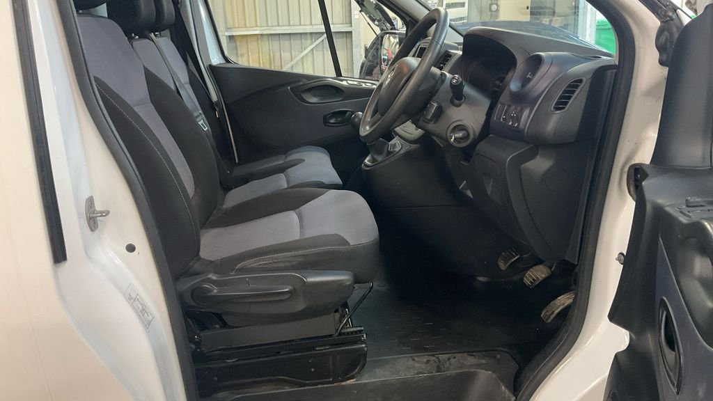 Used Vauxhall Vivaro 2016 for sale - 76698137: Photo 13