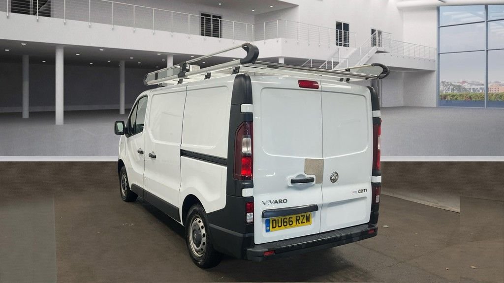 Used Vauxhall Vivaro 2016 for sale - 76698137: Photo 3