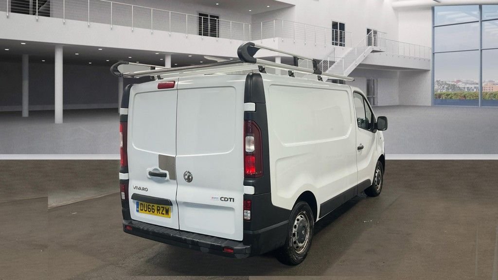 Used Vauxhall Vivaro 2016 for sale - 76698137: Photo 5