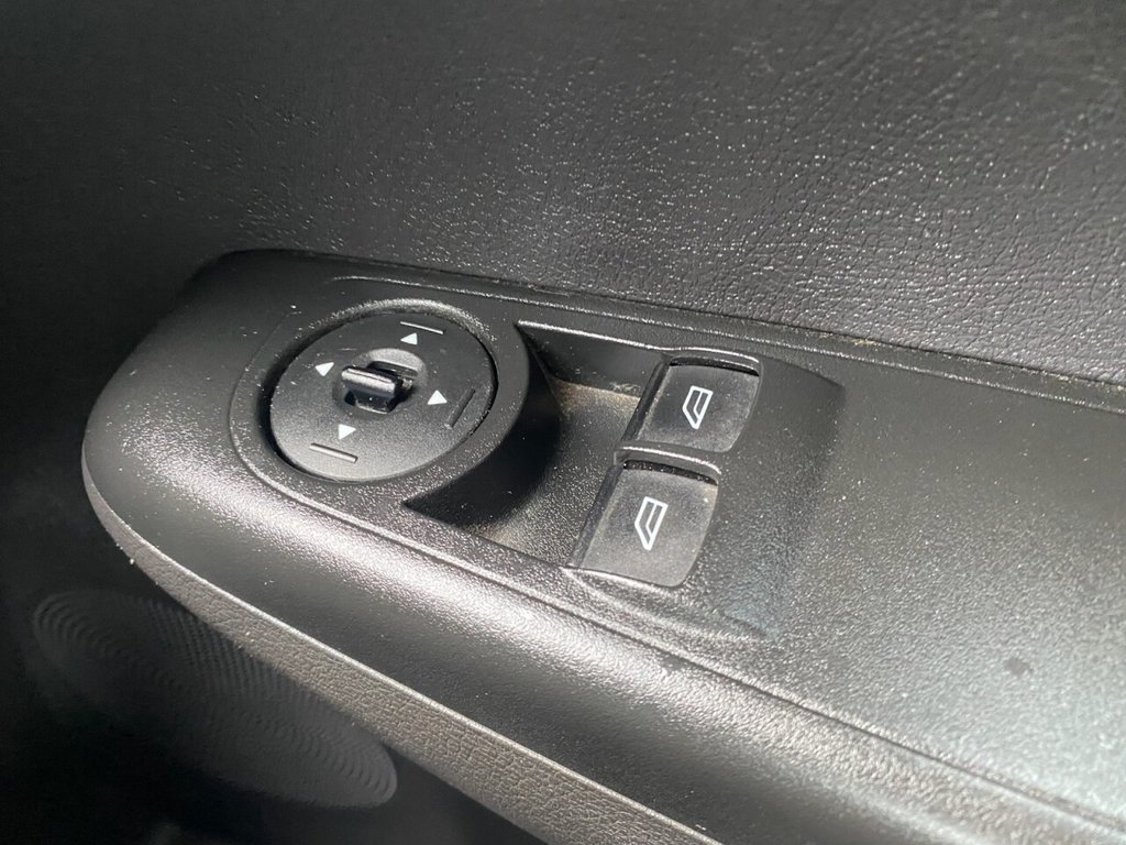 Used Ford Transit Courier 2019 for sale - 77437411: Photo 16