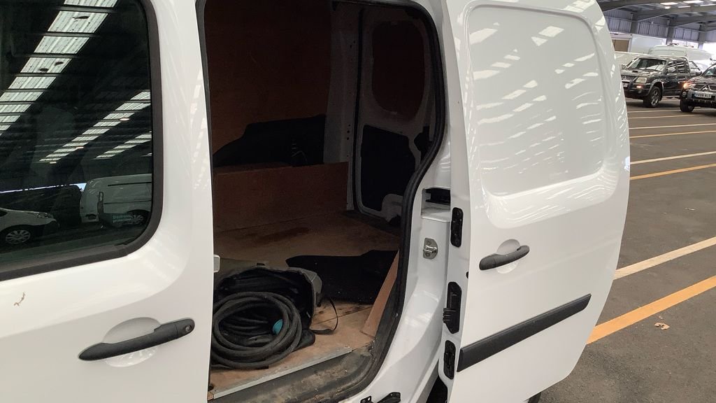 Used Renault Kangoo 2020 for sale - 77436891: Photo 11