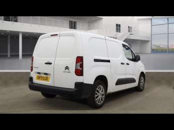 Used Citroen Berlingo 2022 for sale - 75062122: Photo