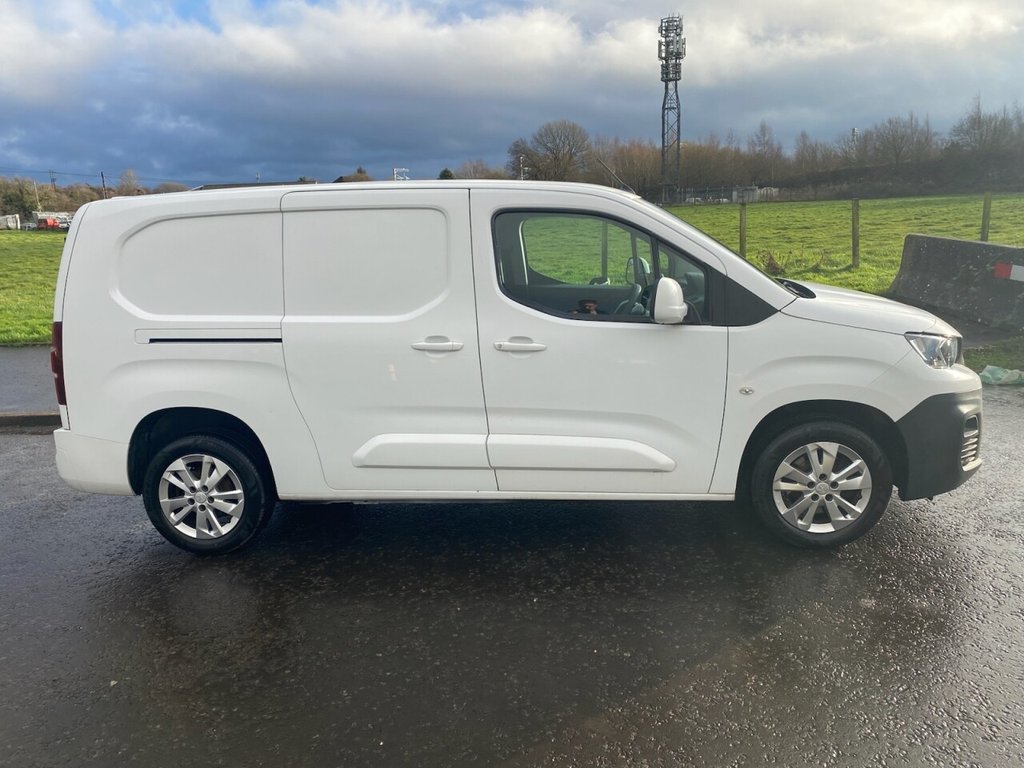 Used Peugeot Partner 2019 for sale - 76698138: Photo 2