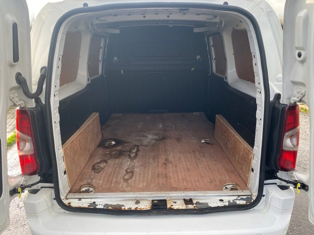 Used Peugeot Partner 2019 for sale - 76698138: Photo 9