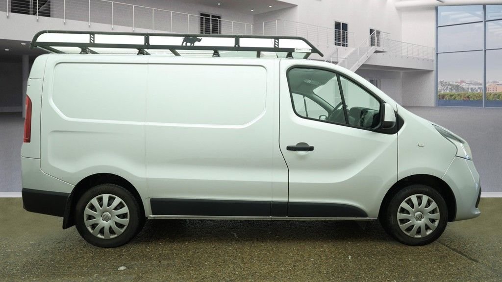 Used Nissan NV300 2017 for sale - 77981632: Photo 5