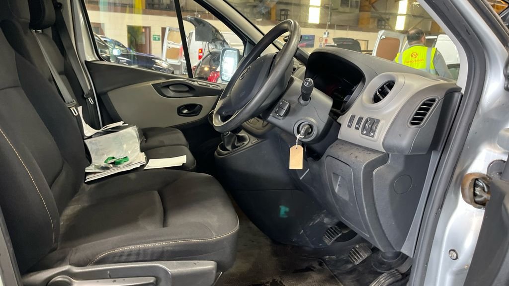 Used Nissan NV300 2017 for sale - 77981632: Photo 9