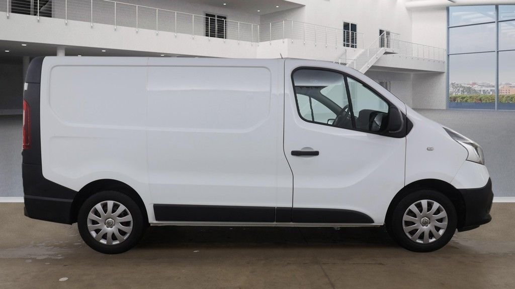 Used Renault Trafic 2017 for sale - 77798300: Photo 8