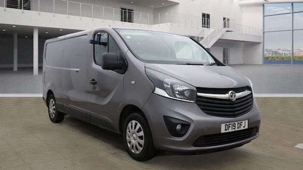 Used Vauxhall Vivaro 2019 for sale - 76267322: Photo 1