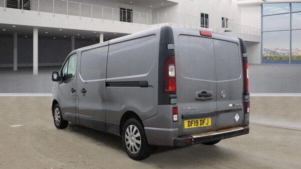 Used Vauxhall Vivaro 2019 for sale - 76267322: Photo 5