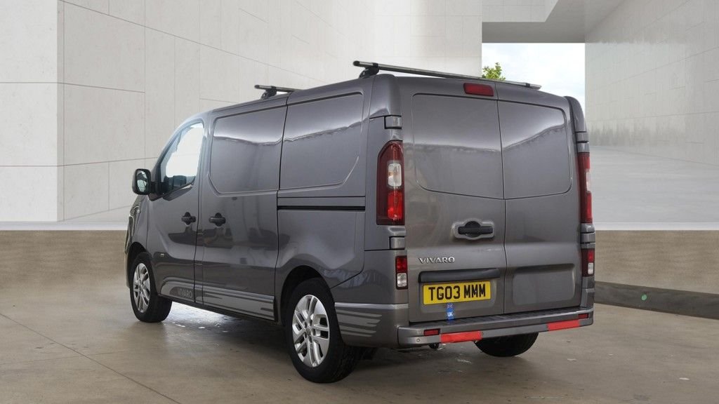 Used Vauxhall Vivaro 2018 for sale - 78061872: Photo 3